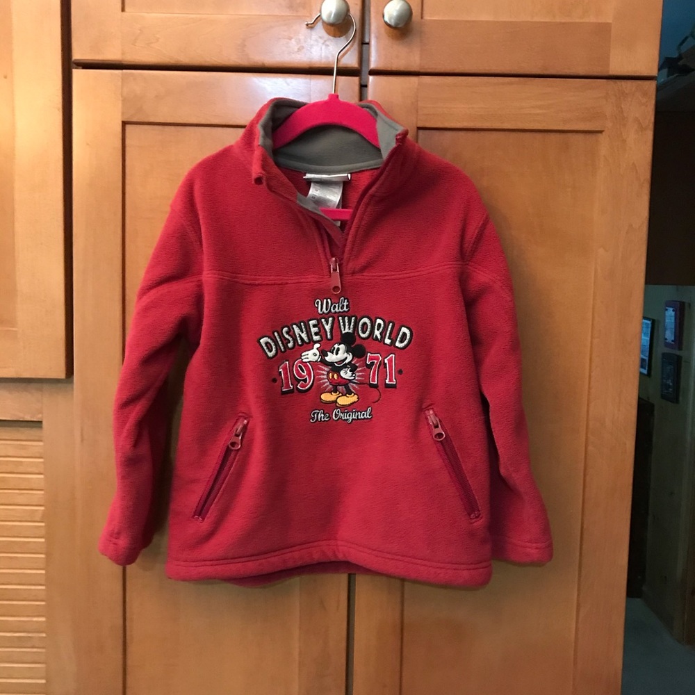 Walt Disney fleece pullover sweatshirt